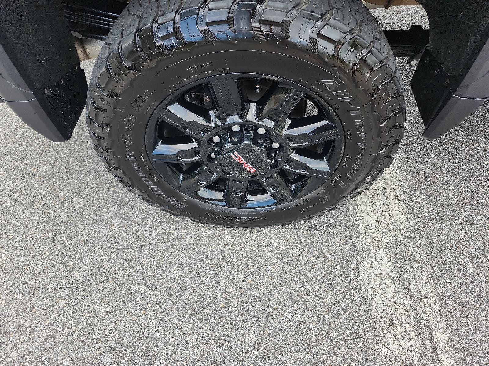 Certified 2025 GMC Sierra 2500 AT4 w/ AT4 Premium Plus Package AWD/4WD image 10