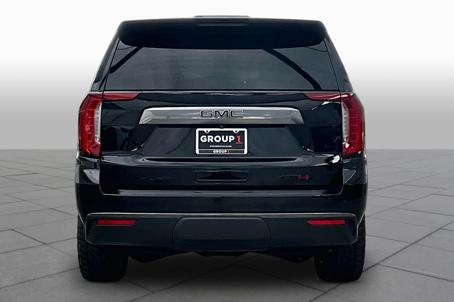 Used 2021 GMC Yukon AT4 w/ AT4 Premium Plus Package AWD/4WD image 5