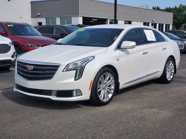 Used 2018 Cadillac XTS Luxury w/ Driver Awareness Package FWD image 2