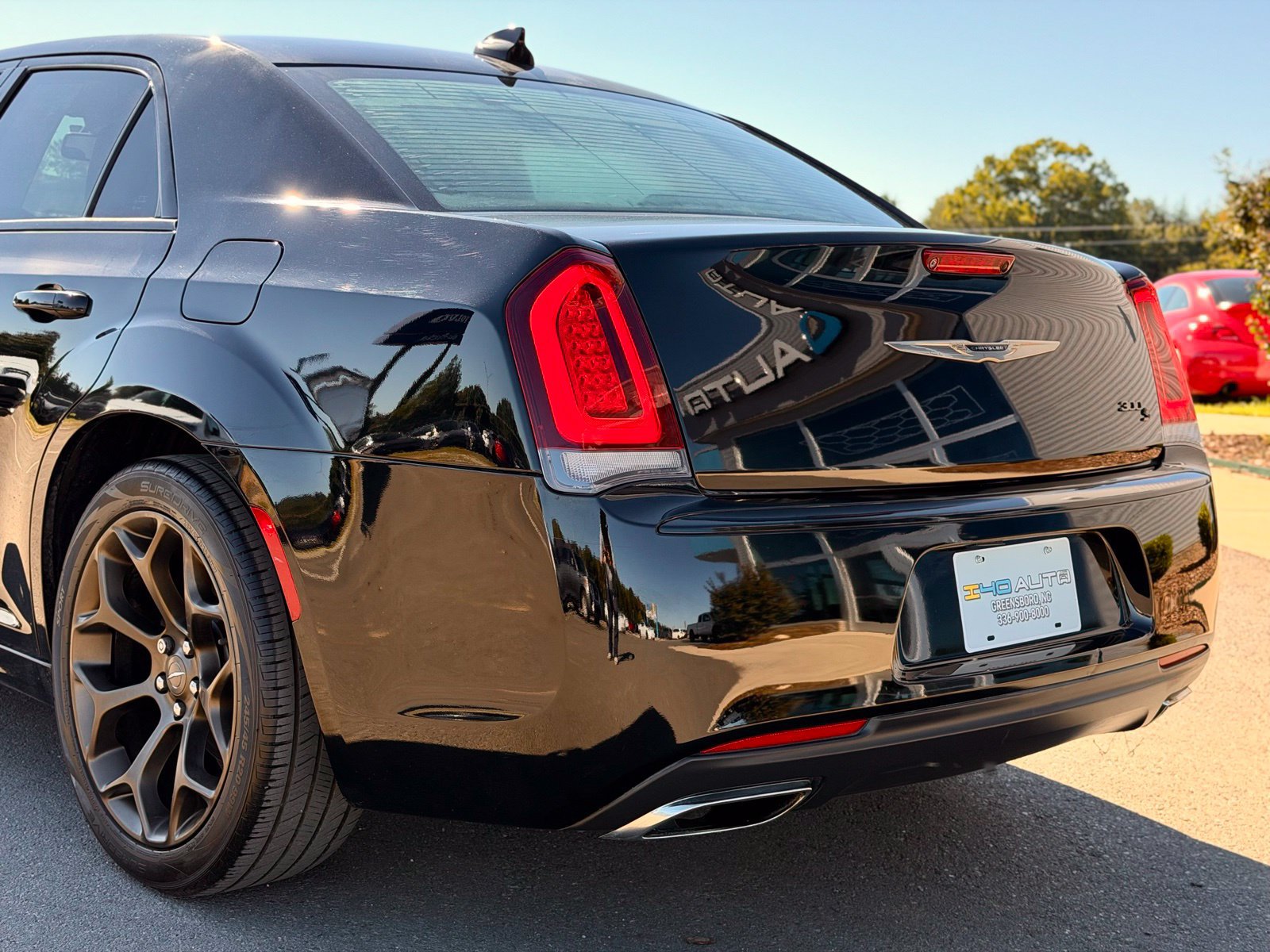 Used 2016 Chrysler 300 S RWD image 5