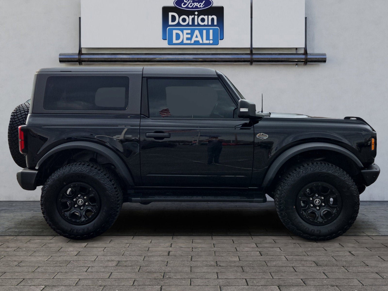 Certified 2023 Ford Bronco Wildtrak image 2