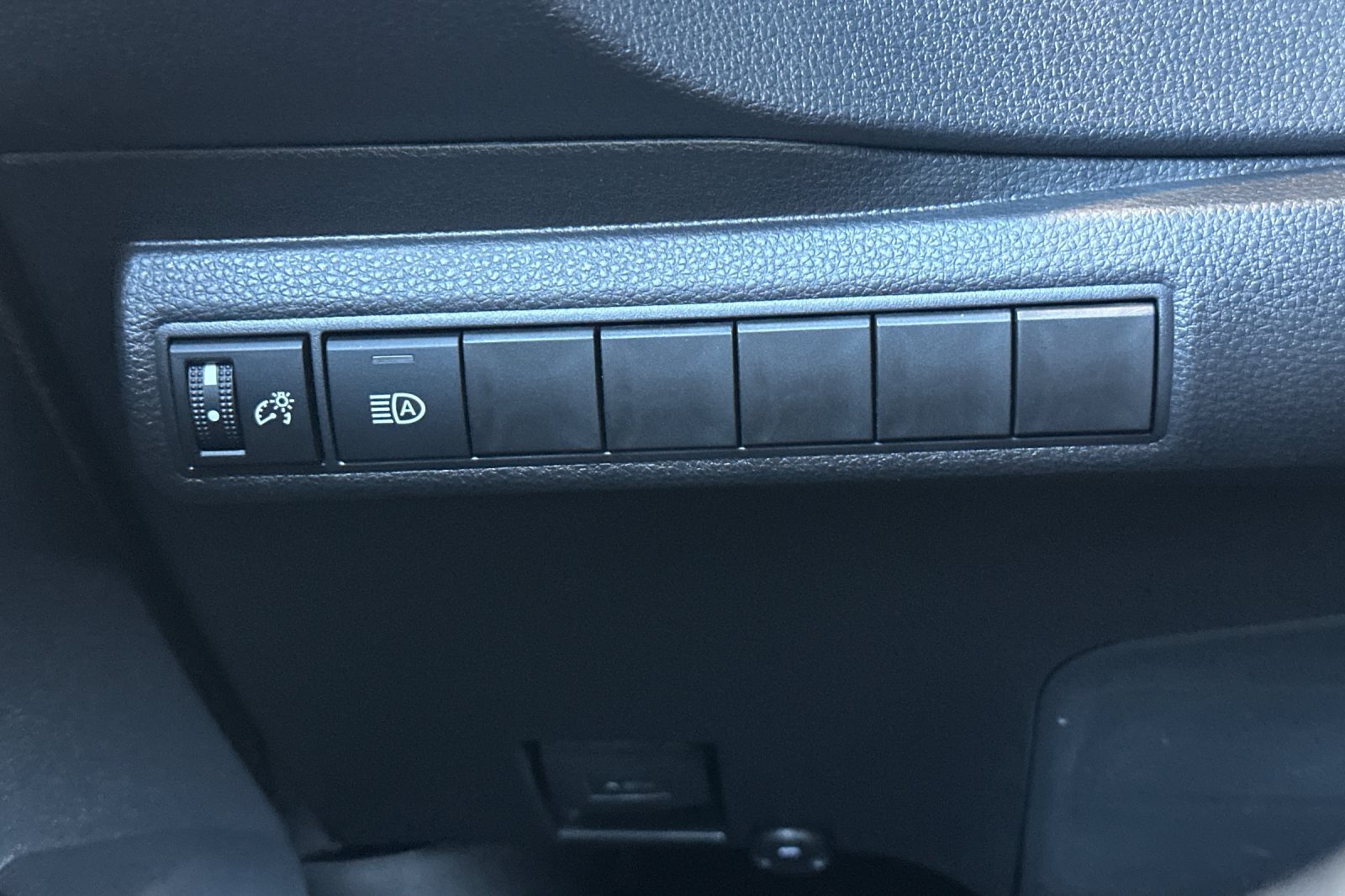 New 2026 Toyota Corolla XSE FWD image 29