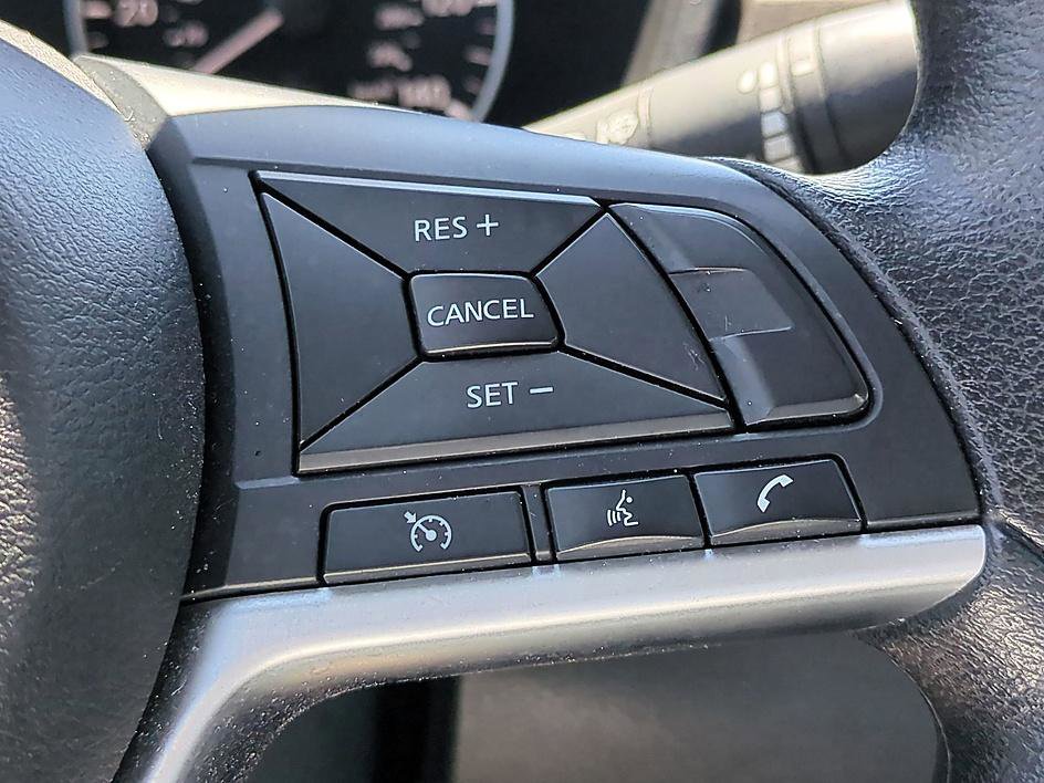 Used 2024 Nissan Altima 2.5 SV FWD image 18