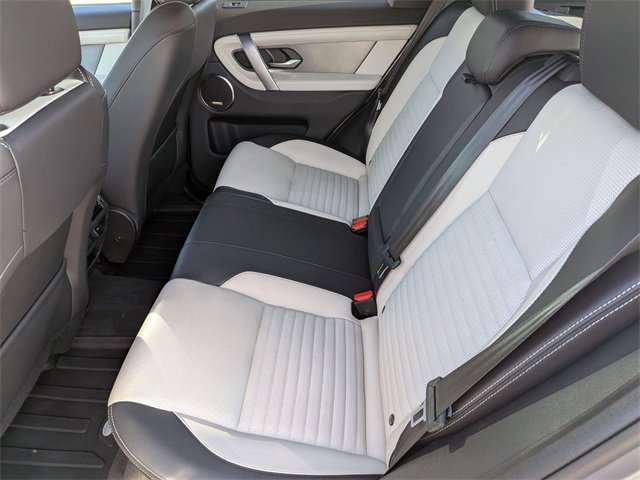 Used 2024 Land Rover Discovery Sport Dynamic SE image 26