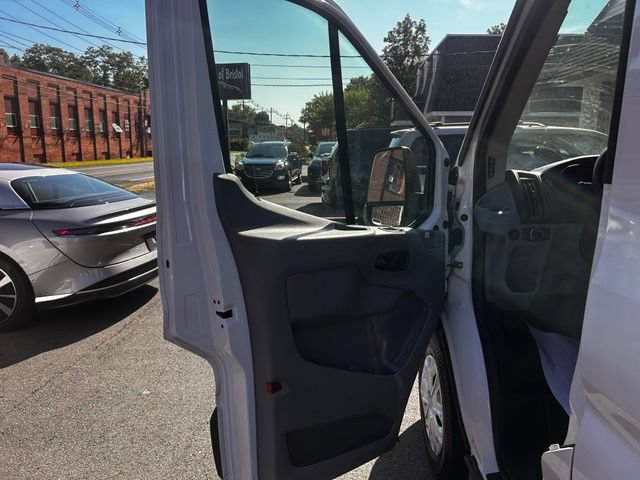 Used 2019 Ford Transit 150 XLT RWD image 10