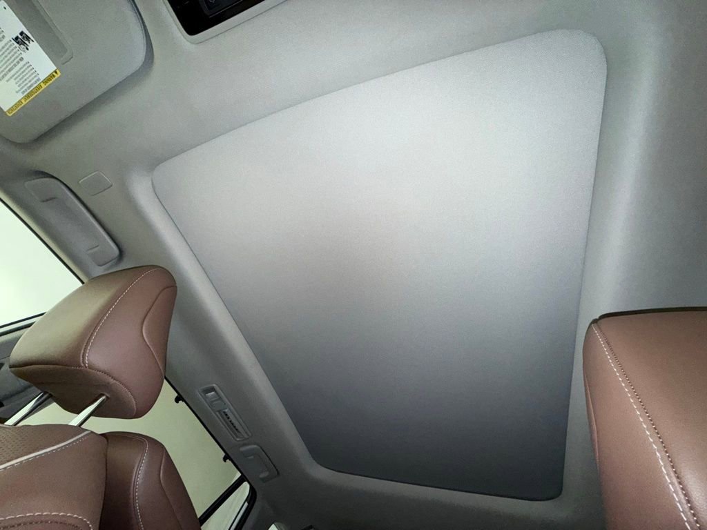Certified 2024 Toyota Grand Highlander AWD image 19