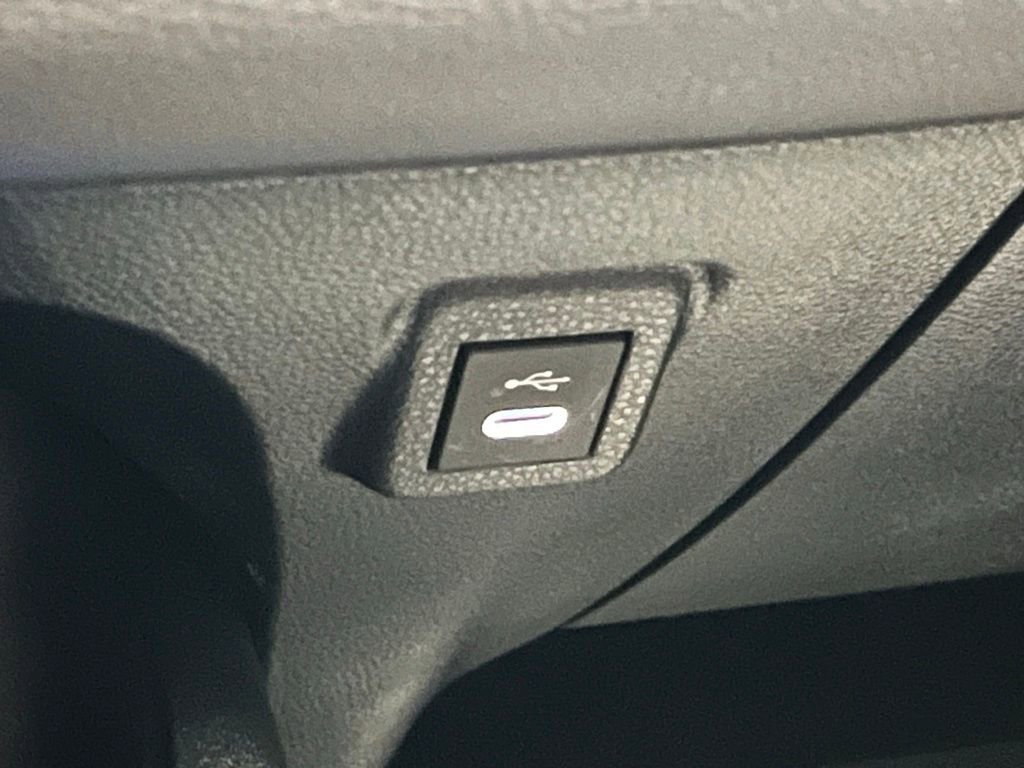 Used 2024 Toyota Corolla LE image 10