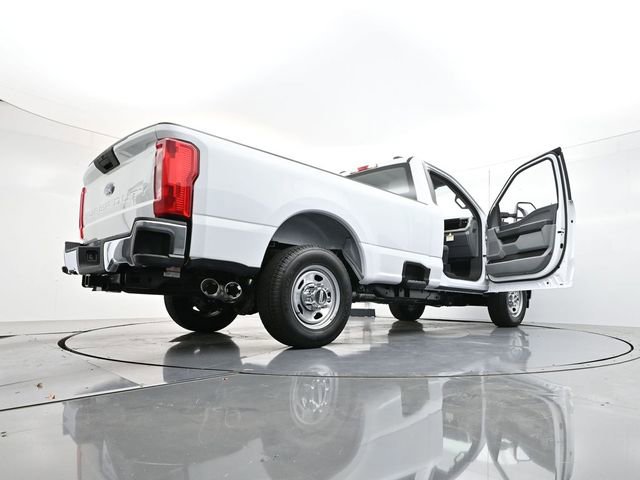 New 2026 Ford F350 XL w/ XL Chrome Package image 40