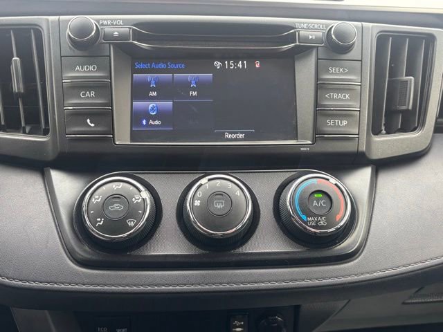 Used 2016 Toyota RAV4 LE image 24