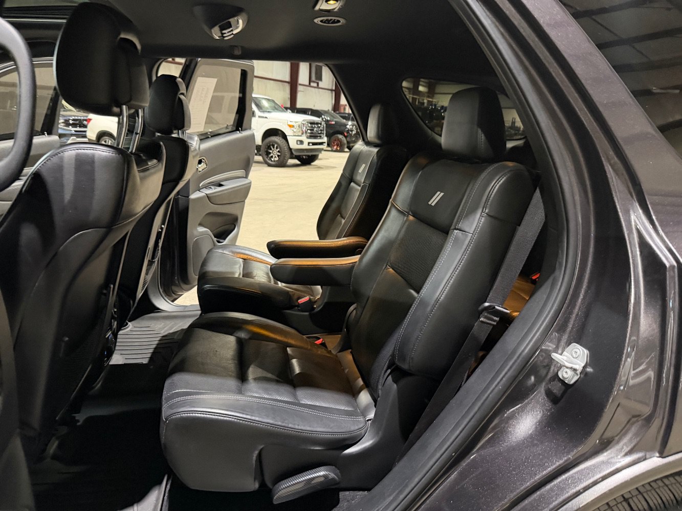 Used 2020 Dodge Durango R/T w/ Blacktop Package AWD/4WD image 19
