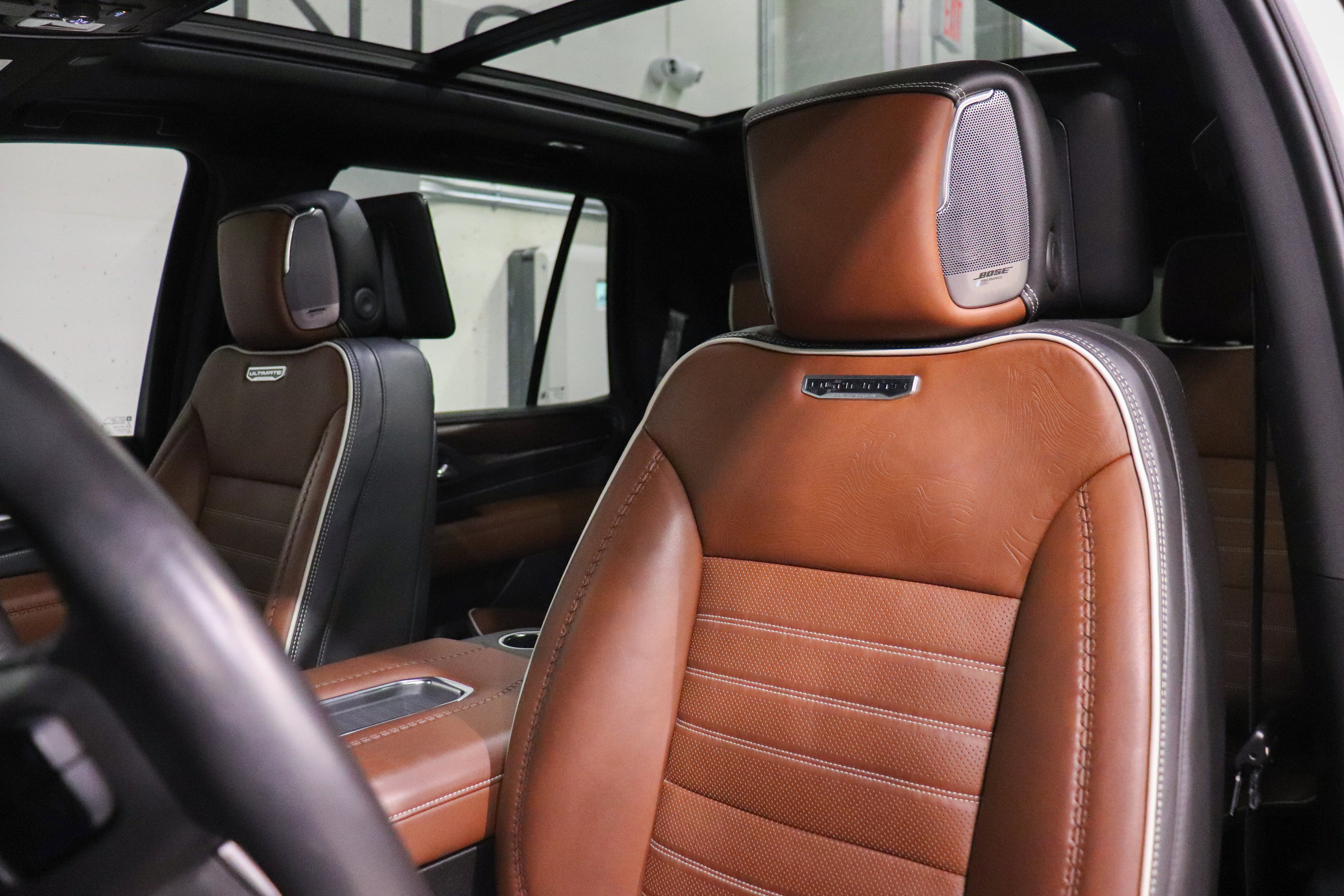 Used 2023 GMC Yukon Denali Ultimate image 14