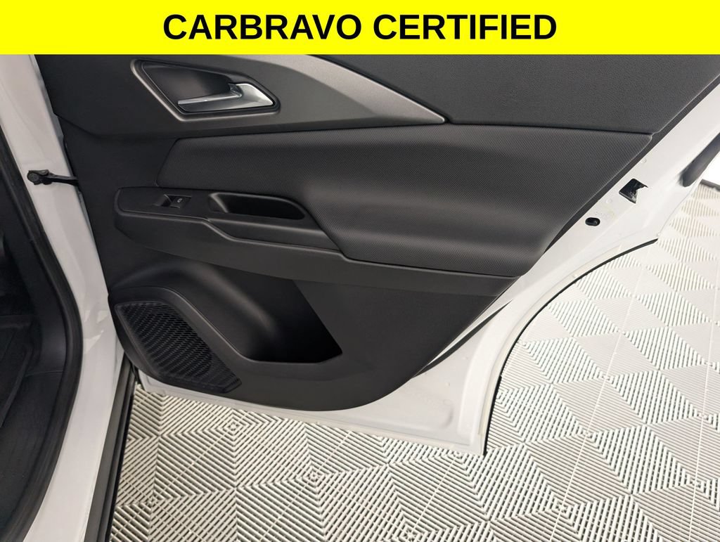 Certified 2026 Chevrolet Equinox EV LT FWD image 27