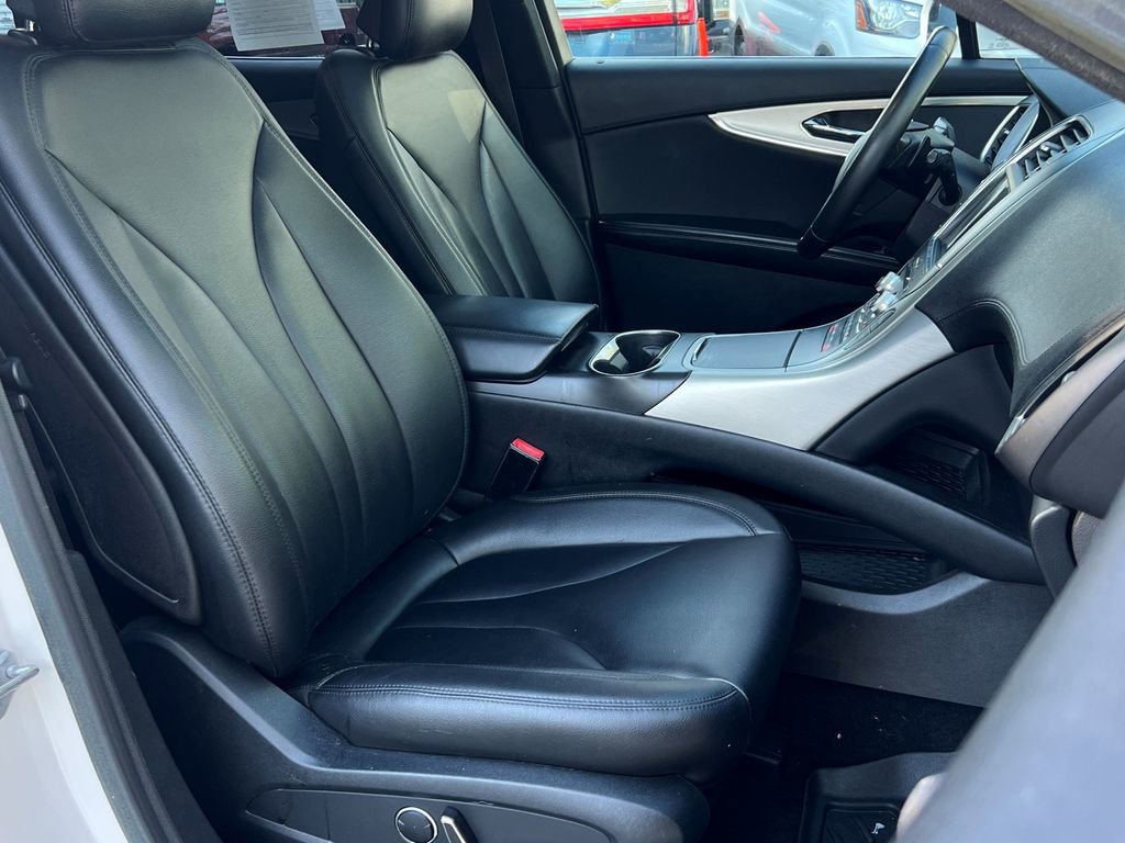 Used 2016 Lincoln MKX Premiere image 11