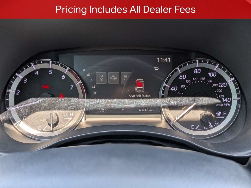 Used 2023 Toyota Highlander XLE AWD/4WD image 30