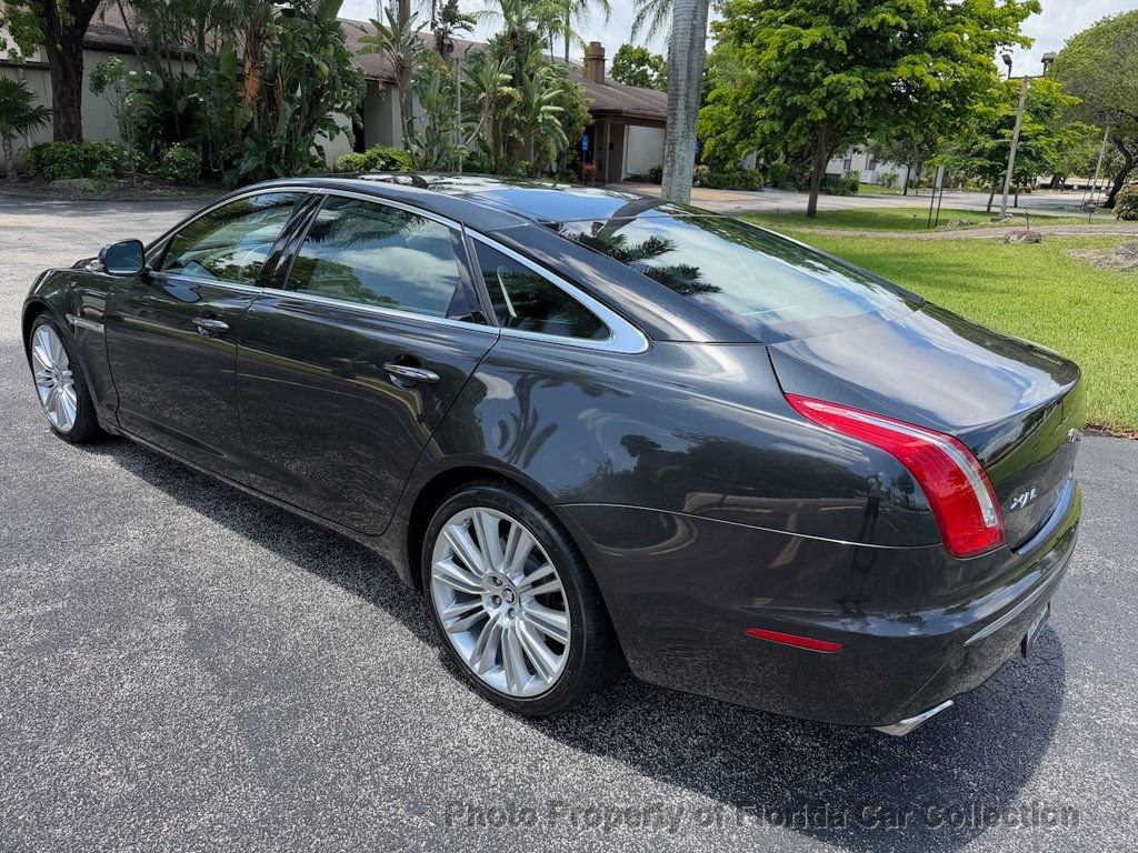 Used 2011 Jaguar XJ L RWD image 3