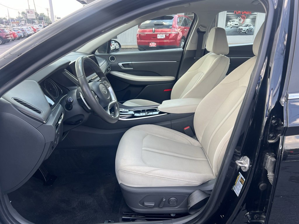 Used 2023 Hyundai Sonata SEL image 7