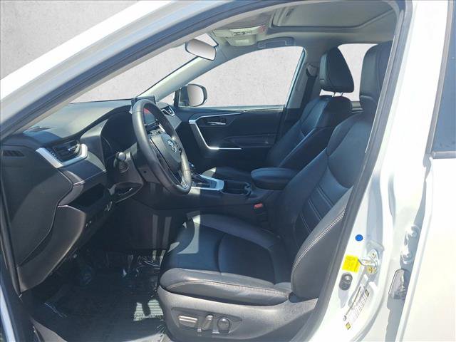 Used 2021 Toyota RAV4 XLE Premium FWD image 13