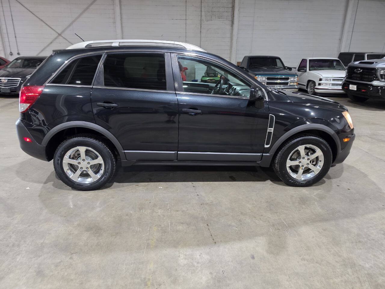 Used 2012 Chevrolet Captiva Sport LS FWD image 13