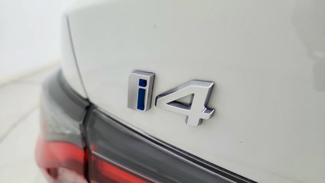 Used 2025 BMW i4 xDrive40i w/ Premium Package AWD/4WD image 17