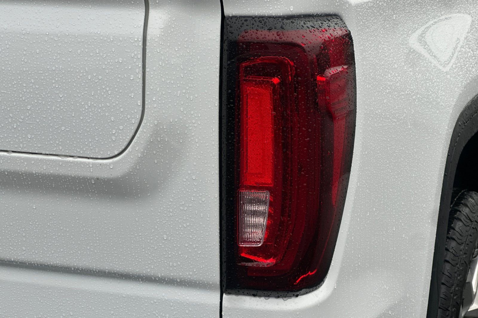 Used 2024 GMC Sierra 1500 SLT w/ SLT Premium Plus Package AWD/4WD image 46