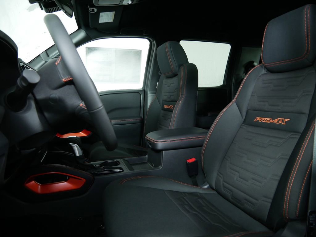 New 2025 Nissan Frontier PRO-4X image 16
