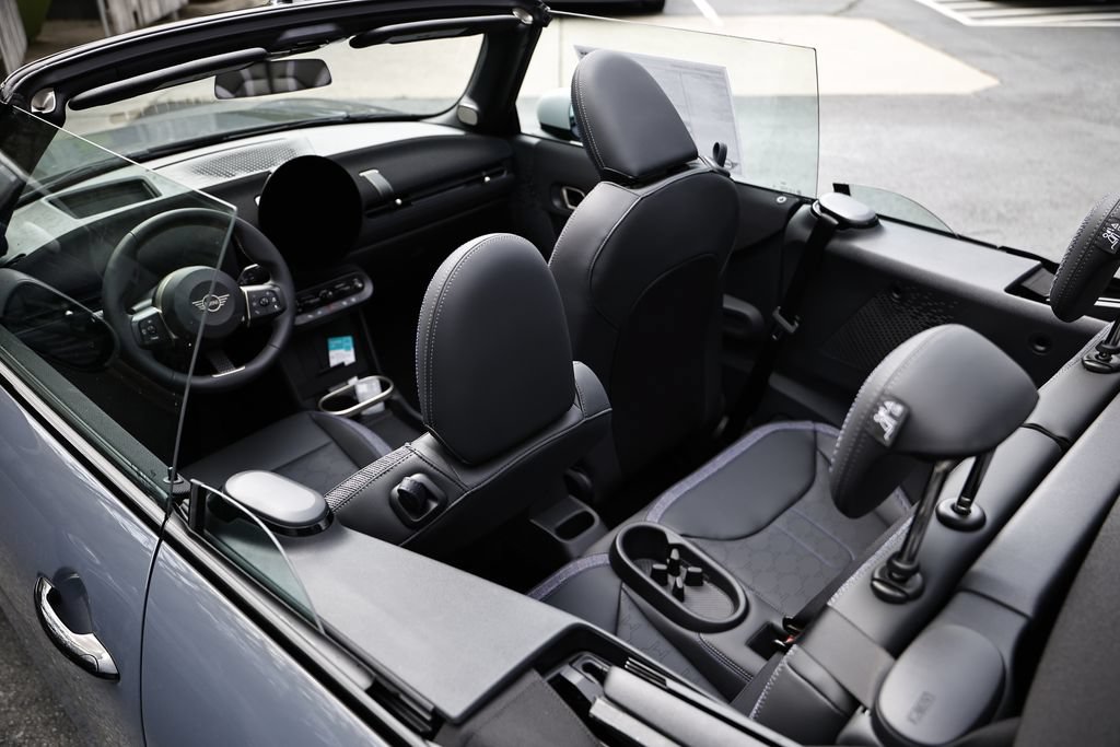 New 2026 MINI Cooper S FWD image 12