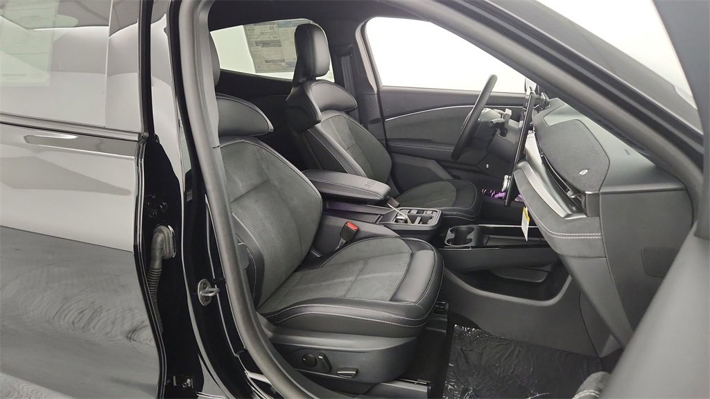 New 2025 Ford Mustang Mach-E GT image 34