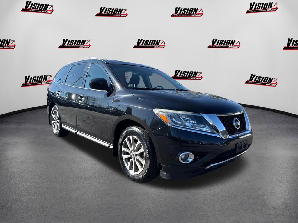 Used 2015 Nissan Pathfinder SV AWD/4WD image 3