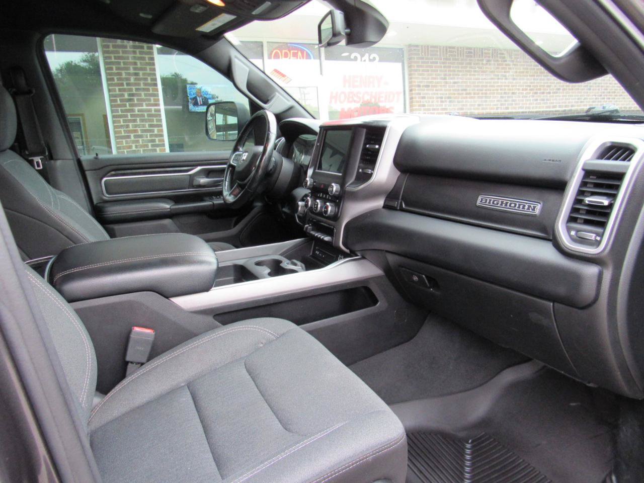 Used 2019 RAM 1500 Big Horn AWD/4WD image 35