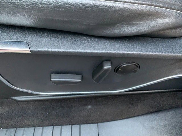 Used 2022 Ford F150 Lariat image 24