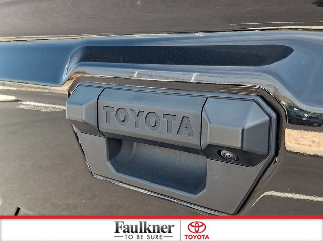 Certified 2024 Toyota Tacoma TRD Off-Road AWD/4WD image 29