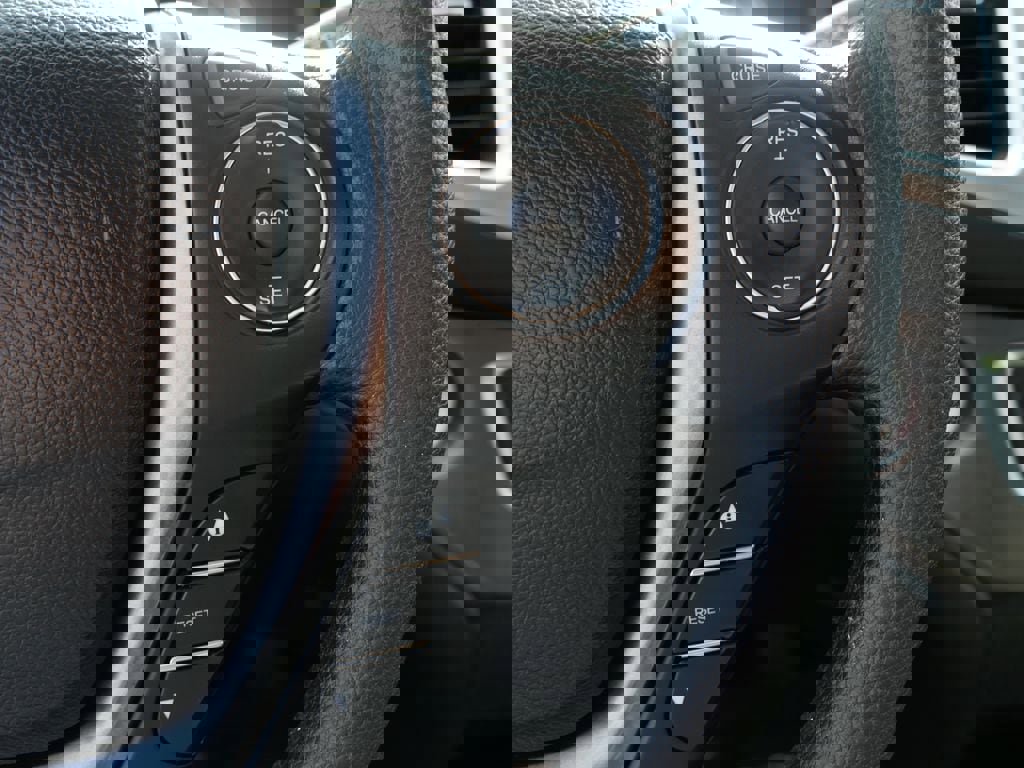 Used 2018 Honda Pilot EX image 16