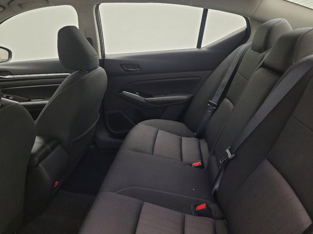 Used 2023 Nissan Altima 2.5 SV image 18