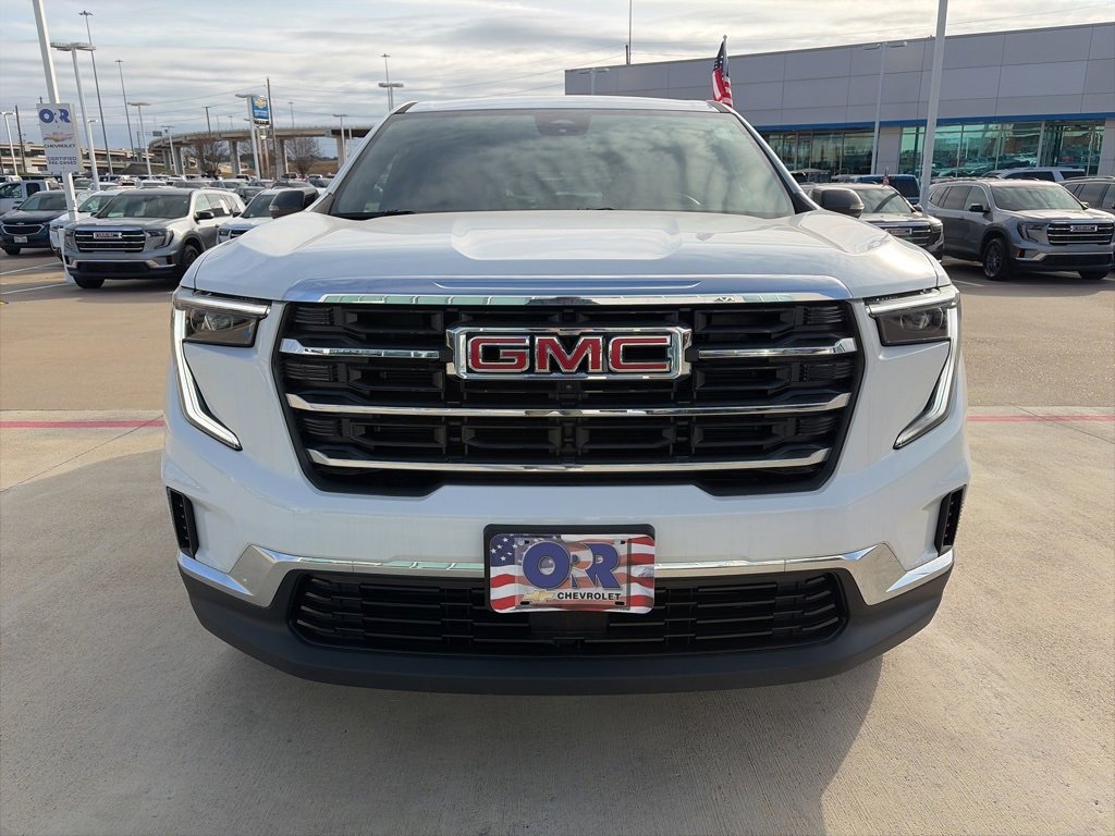 Used 2025 GMC Acadia Elevation image 2