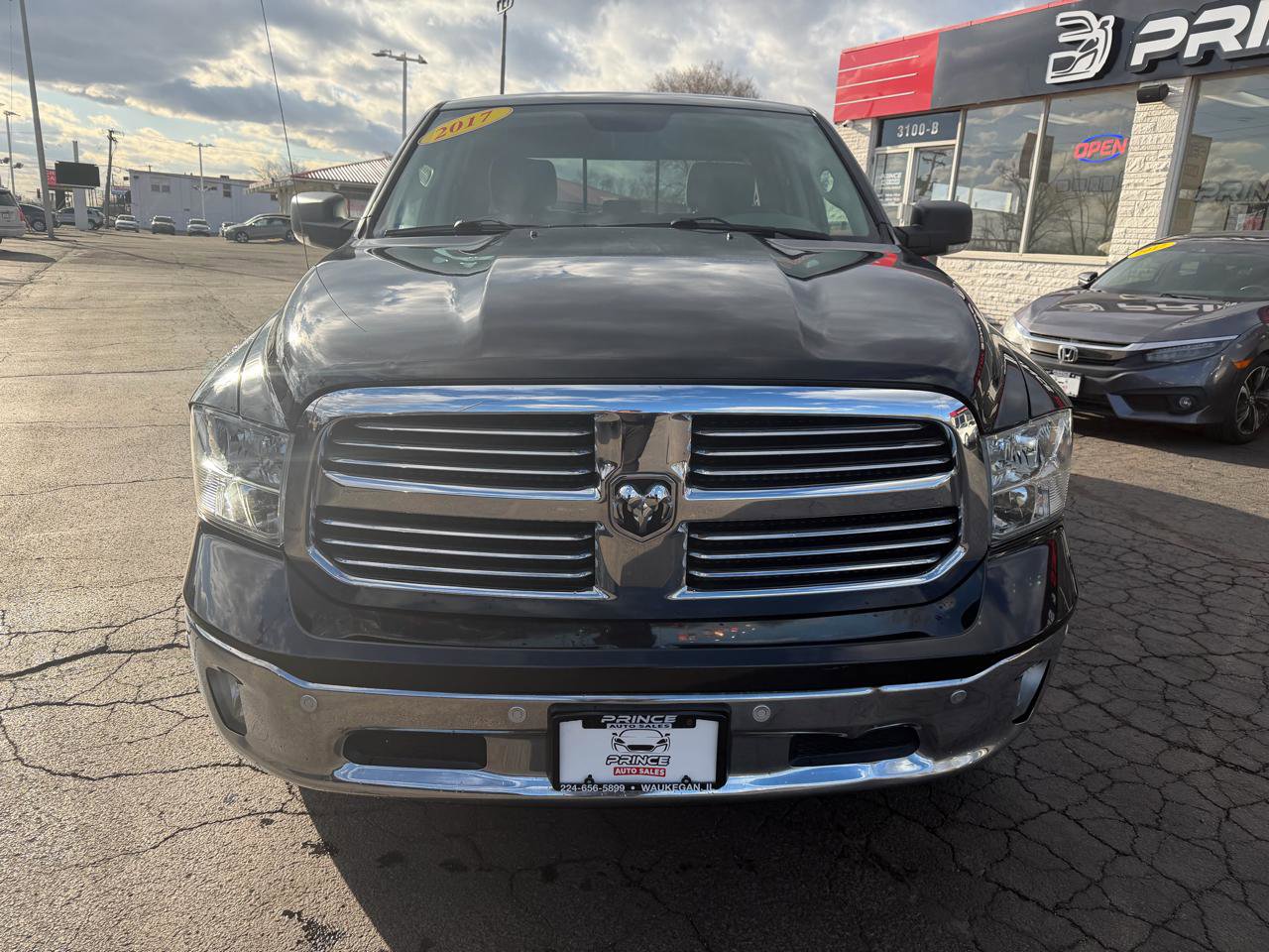 Used 2017 RAM 1500 Big Horn AWD/4WD image 2
