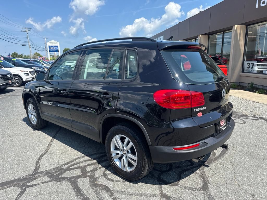 Used 2017 Volkswagen Tiguan S AWD/4WD image 7