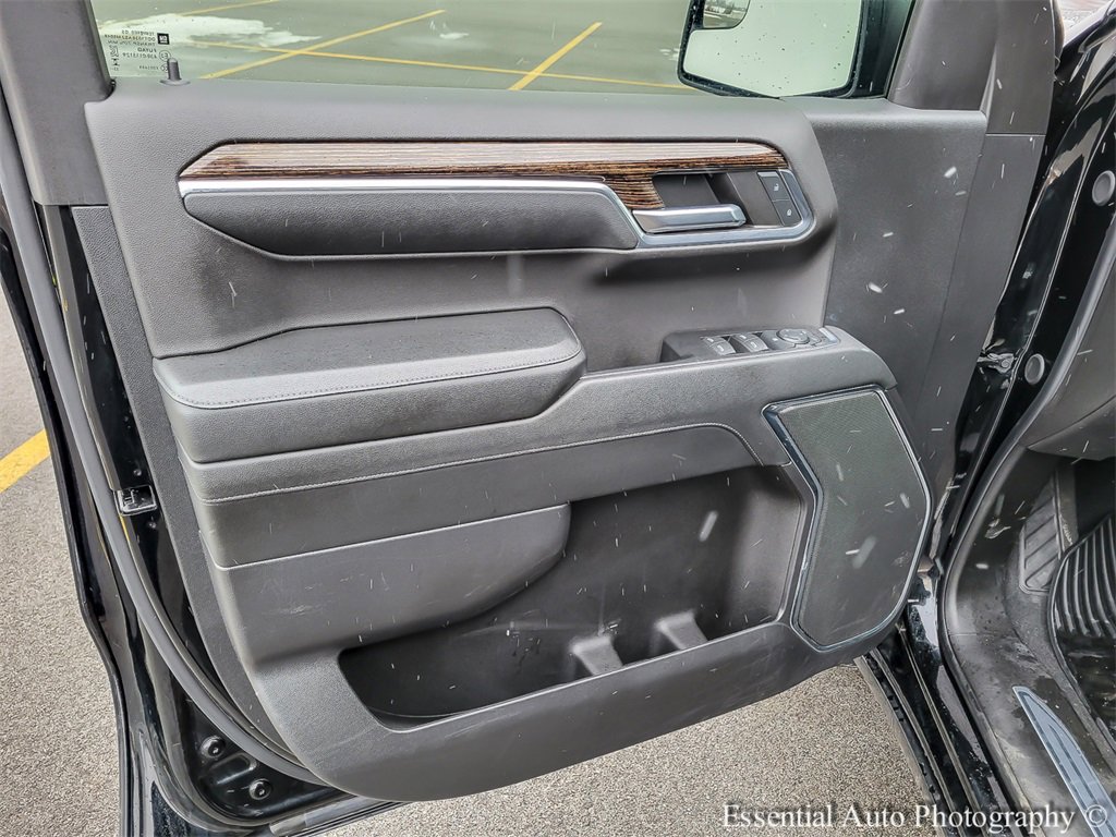 Used 2024 GMC Sierra 1500 Elevation image 26