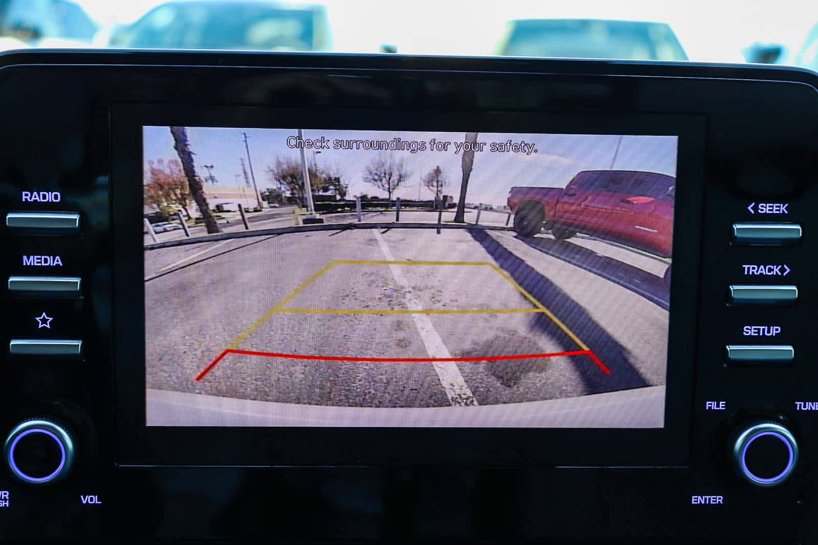 Used 2022 Hyundai Ioniq SE image 22