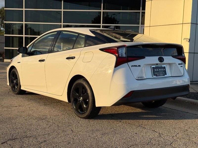 Used 2022 Toyota Prius image 6