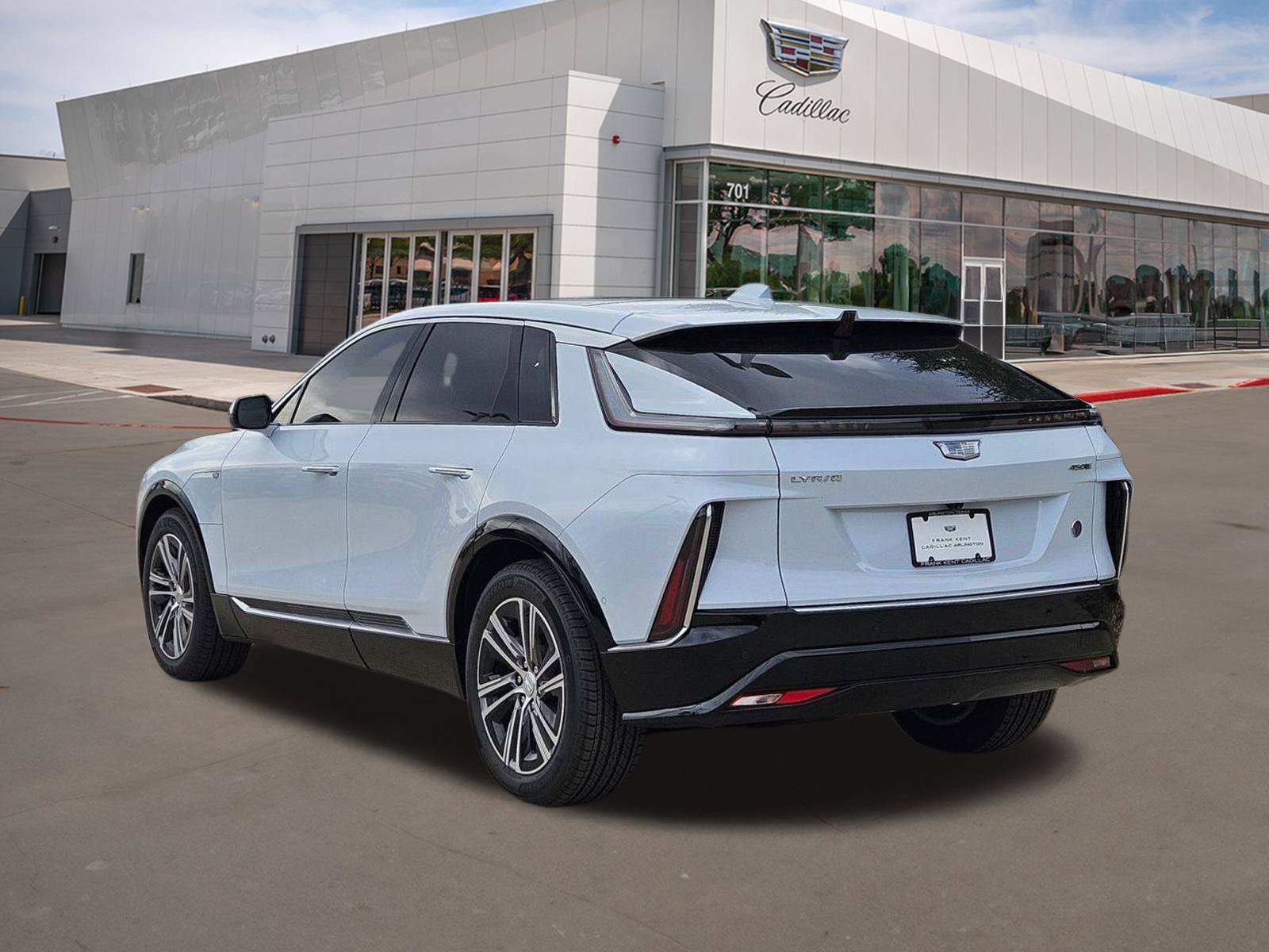 New 2026 Cadillac Lyriq Luxury w/ LPO, Floor Liner Package RWD image 4