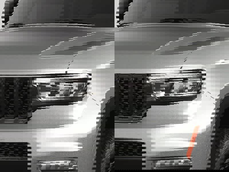 New 2025 Jeep Grand Cherokee L Limited w/ Black Appearance Package image 13