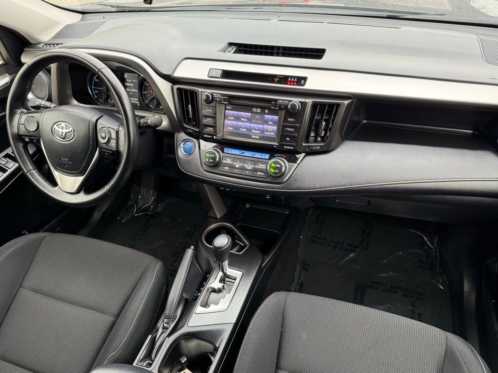 Used 2018 Toyota RAV4 XLE image 31