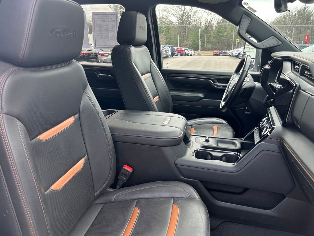 Used 2024 GMC Sierra 2500 AT4 w/ AT4 Premium Plus Package image 15