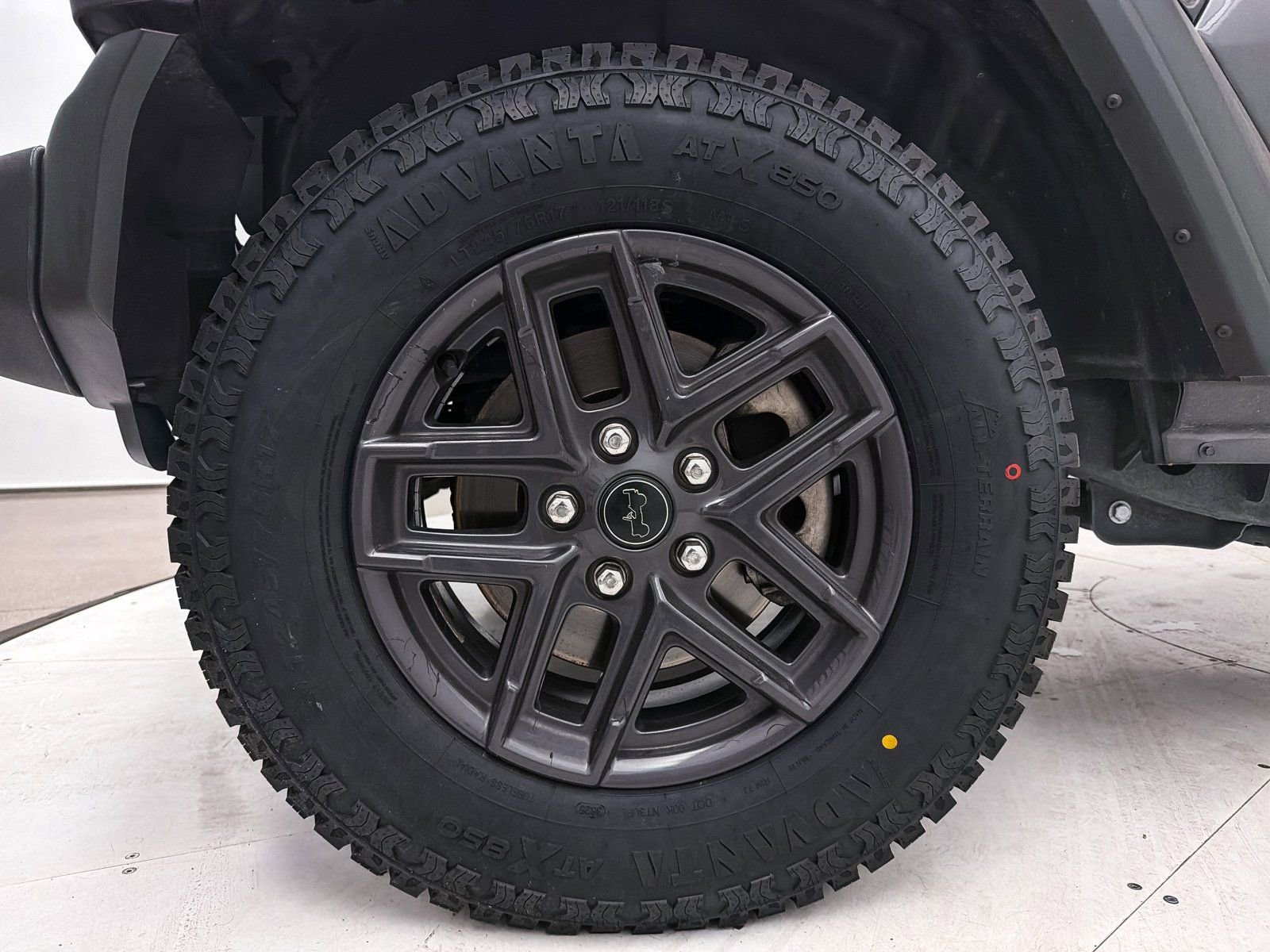 Used 2024 Jeep Wrangler Sport S image 13