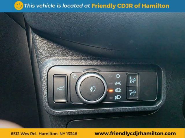 Used 2025 Ford Explorer ST-Line AWD/4WD image 16