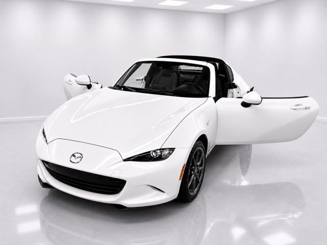 Used 2020 MAZDA MX-5 Miata RF Grand Touring RWD image 6