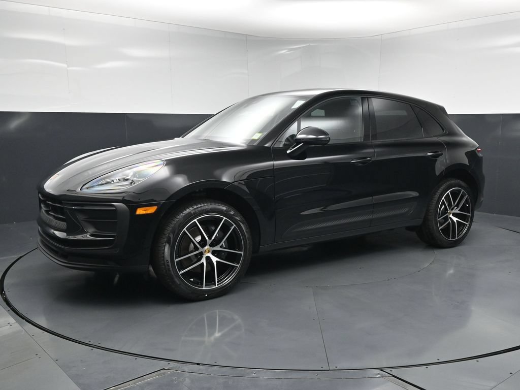 New 2026 Porsche Macan AWD/4WD image 1