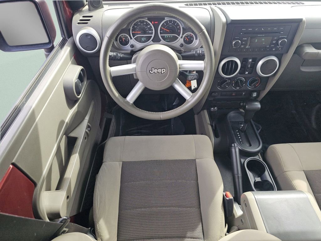 Used 2010 Jeep Wrangler Unlimited Sahara w/ Dual Top Group AWD/4WD image 4