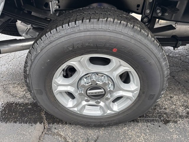 New 2026 Ford F350 XLT w/ Snow Plow/Camper Package image 8