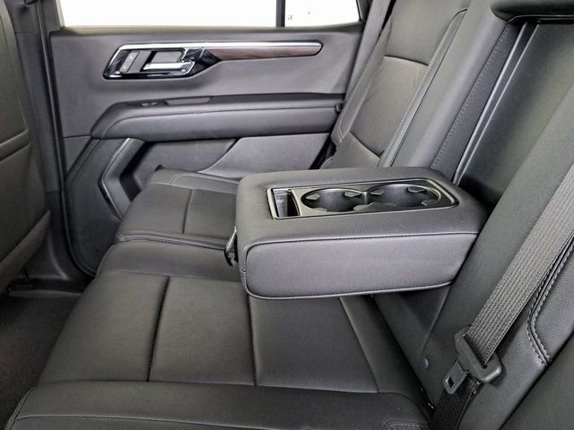 Used 2025 Chevrolet Tahoe LT AWD/4WD image 30